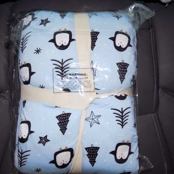 LITTLE BUM BUMS Plush Ice Ice Baby Bum Bum Blanket NEW - Picture 3 of 3
